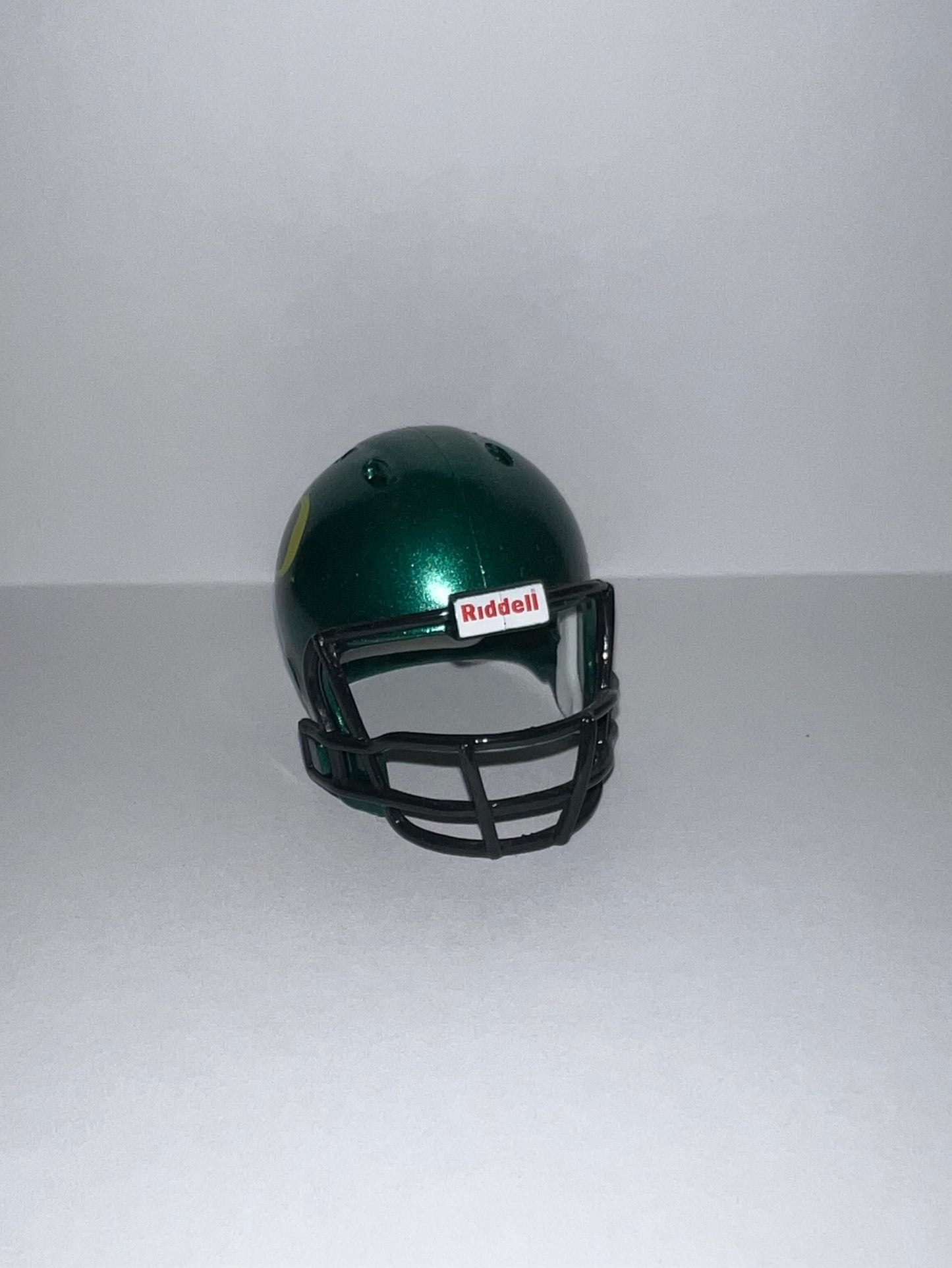 Oregon Ducks Riddell NCAA Pocket Pro Revolution Pocket Pro Helmet WESTBROOKSPORTSCARDS