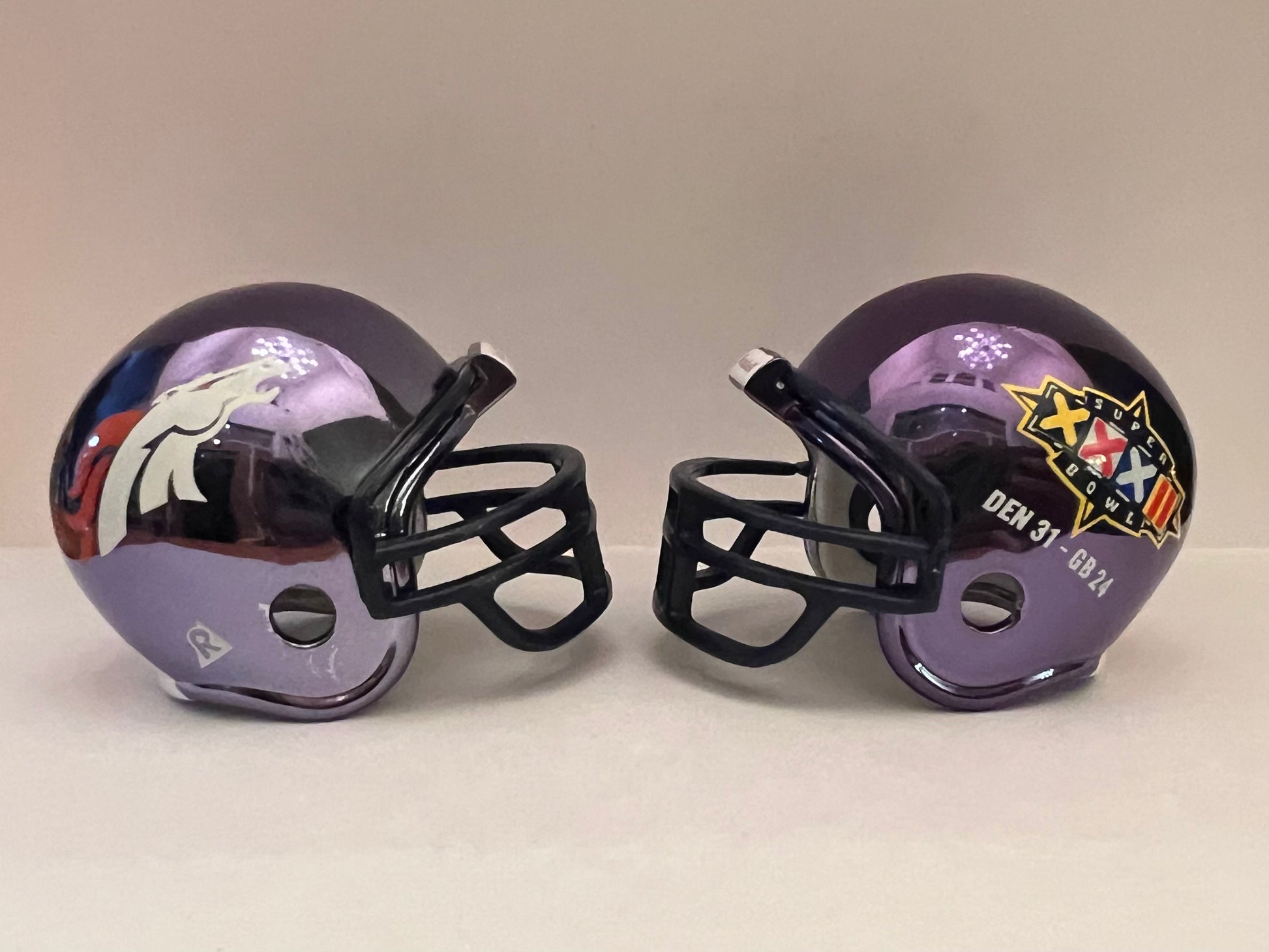 Denver Broncos Riddell NFL Pocket Pro Helmets Super Bowl XXXII and XXXIII Championship Chrome (2 Helmets)  WESTBROOKSPORTSCARDS