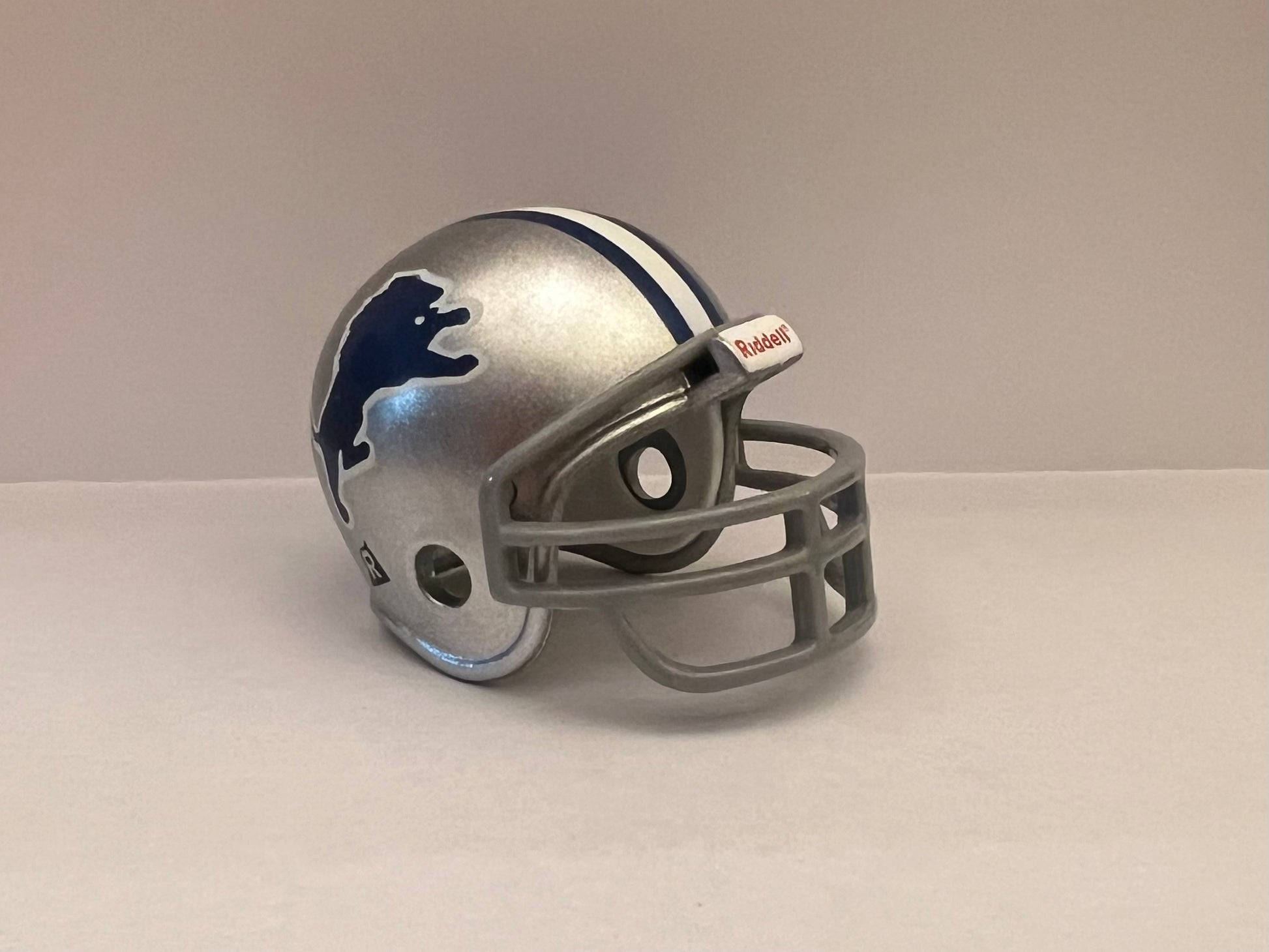 Detroit Lions Riddell NFL Pocket Pro Helmet 1971-1982 Throwback (Grey Mask)  WESTBROOKSPORTSCARDS