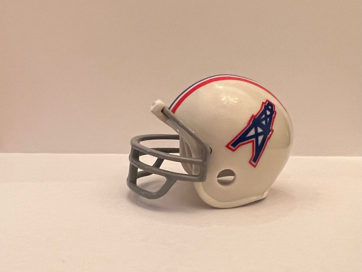 Houston Oilers Riddell NFL Pocket Pro Helmet 1975-1980 Throwback  (White Helmet with Grey Mask)  WESTBROOKSPORTSCARDS
