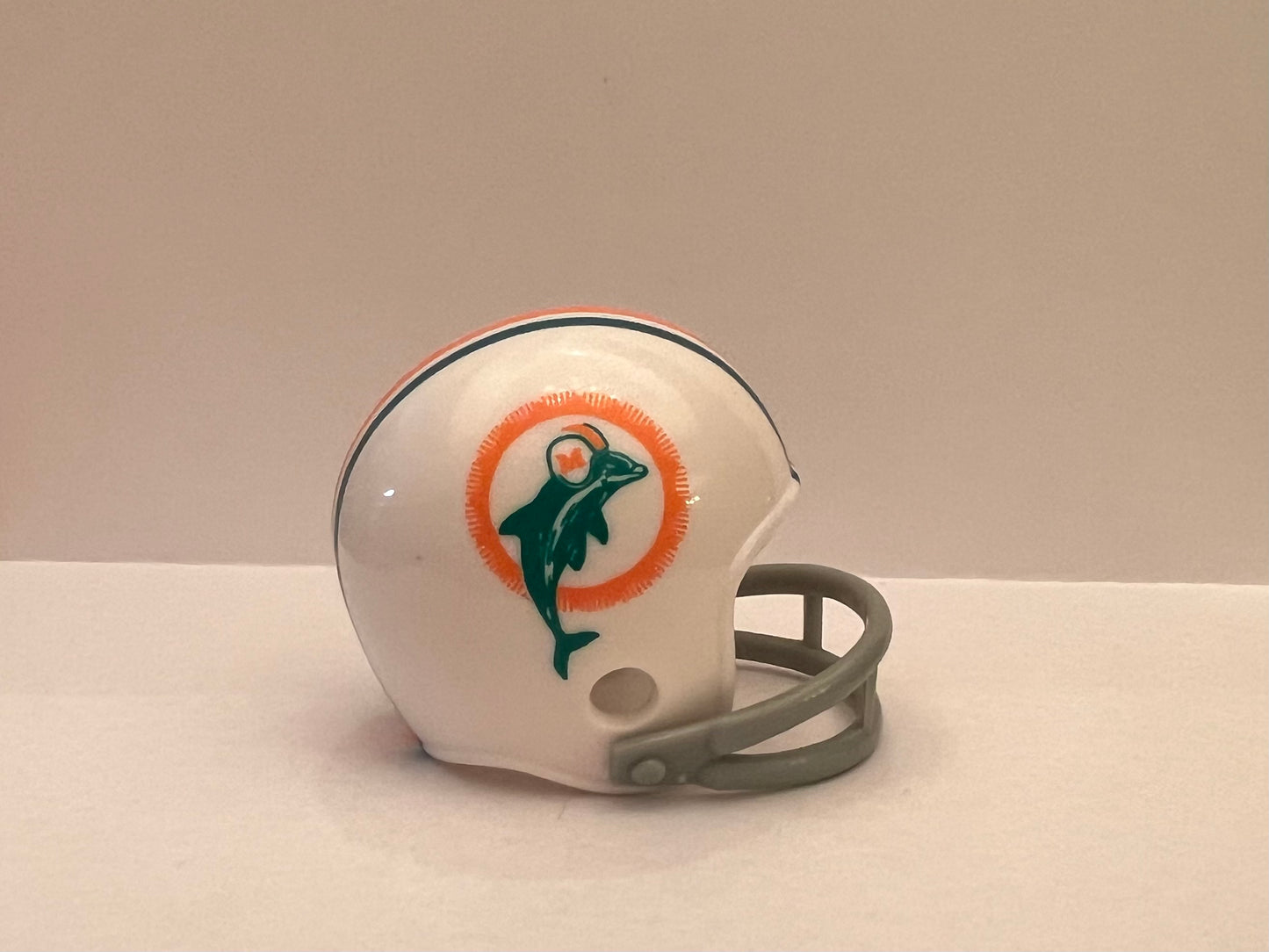 Miami Dolphins Riddell NFL 2-Bar Pocket Pro Helmet 1966 Throwback (Dolphin through hoop)  WESTBROOKSPORTSCARDS   