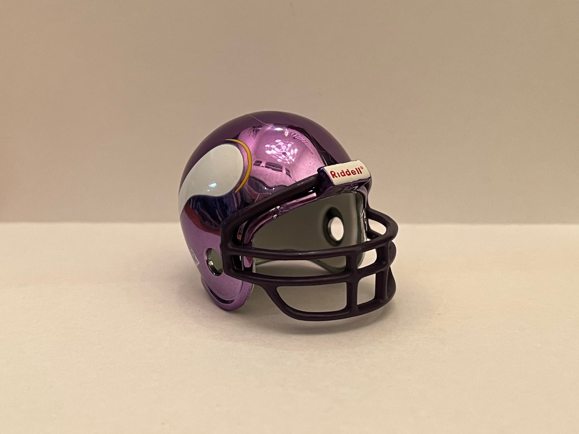 Minnesota Vikings Riddell NFL Pocket Pro Helmet 1985-2006 Throwback Chrome  WESTBROOKSPORTSCARDS