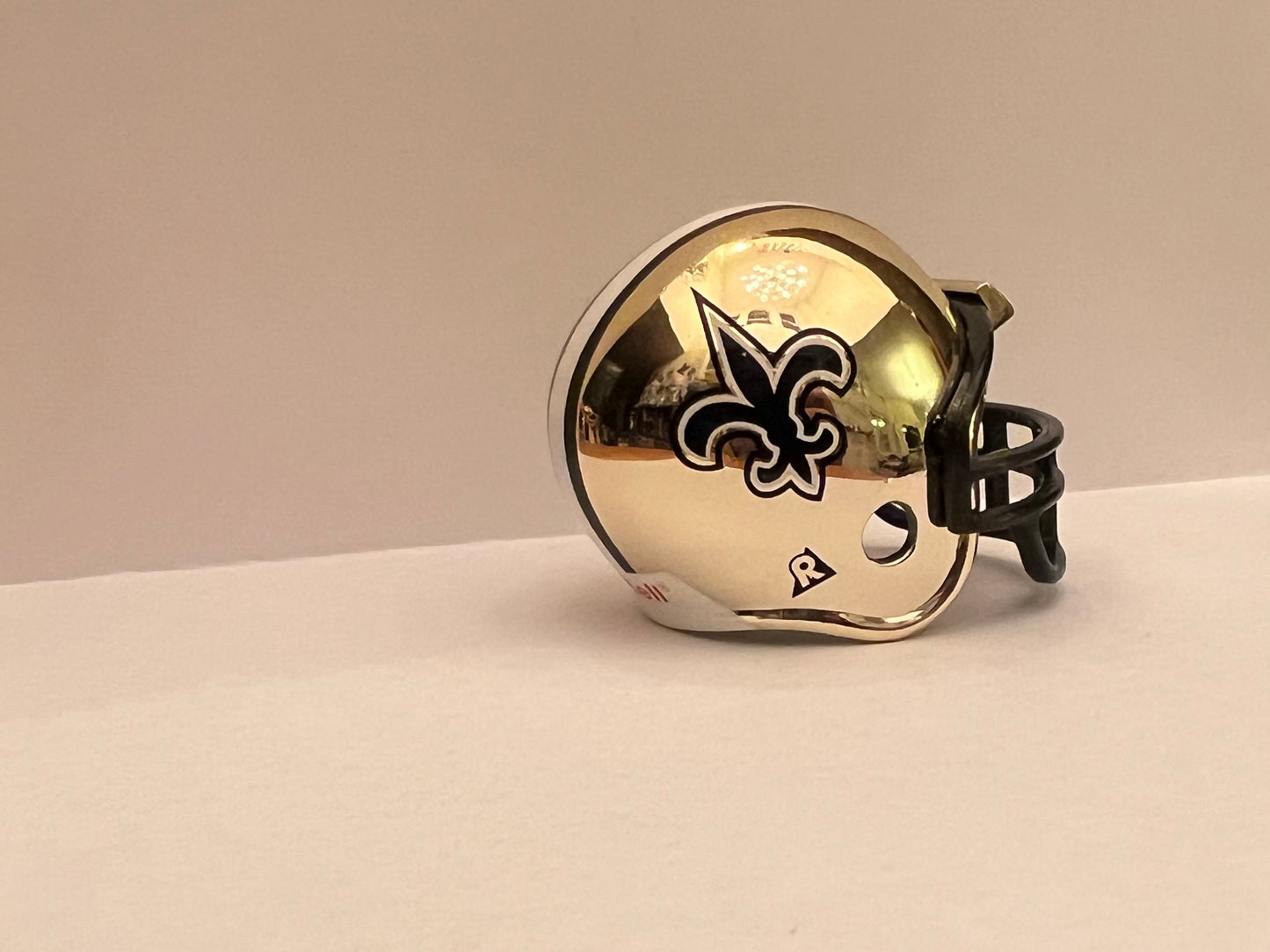New Orleans Saints Riddell NFL Pocket Pro Helmet Chrome WESTBROOKSPORTSCARDS