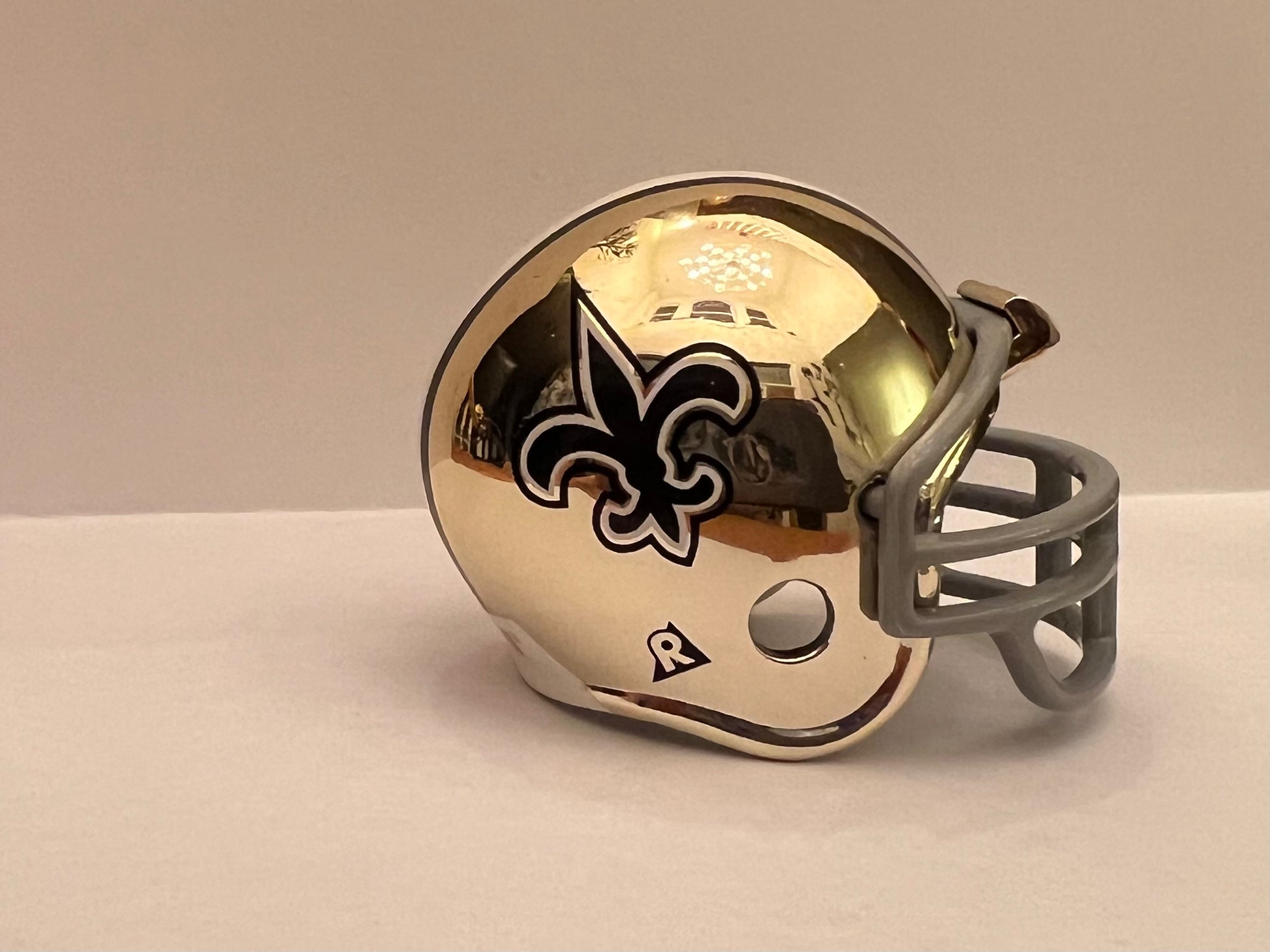 New Orleans Saints Riddell NFL Pocket Pro Helmet 1969-1975 Throwback Chrome  (Grey Mask)  WESTBROOKSPORTSCARDS
