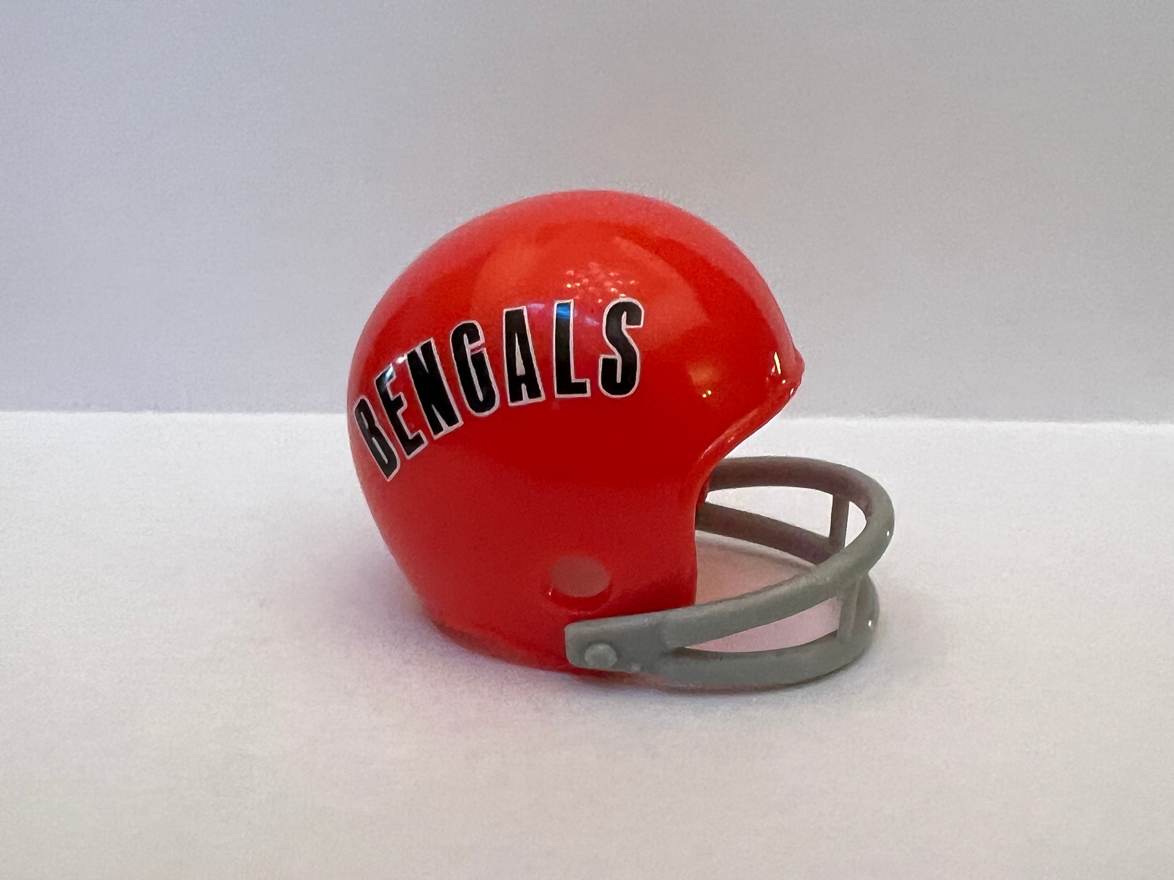 Cincinnati Bengals Riddell NFL 2-Bar Pocket Pro Helmet 1969 Throwback – WESTBROOKSPORTSCARDS