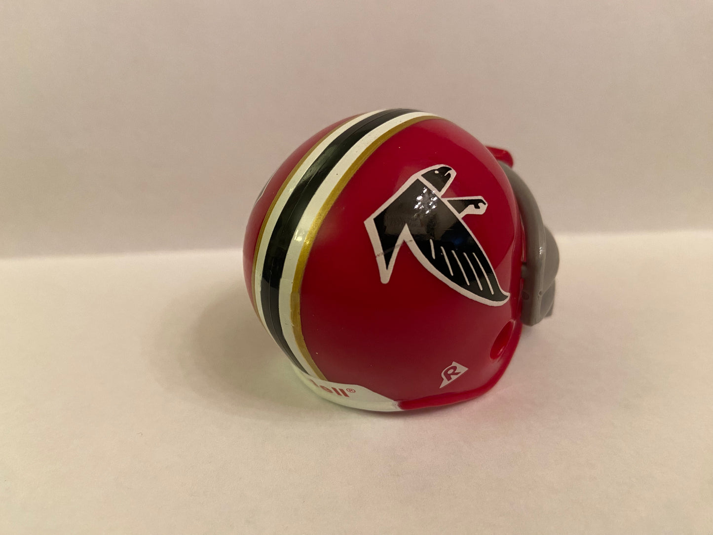 Atlanta Falcons Riddell NFL Pocket Pro Helmet 1966-1969 Throwback (Red helmet with Gold Stripes and Grey Mask) from series 1  WESTBROOKSPORTSCARDS