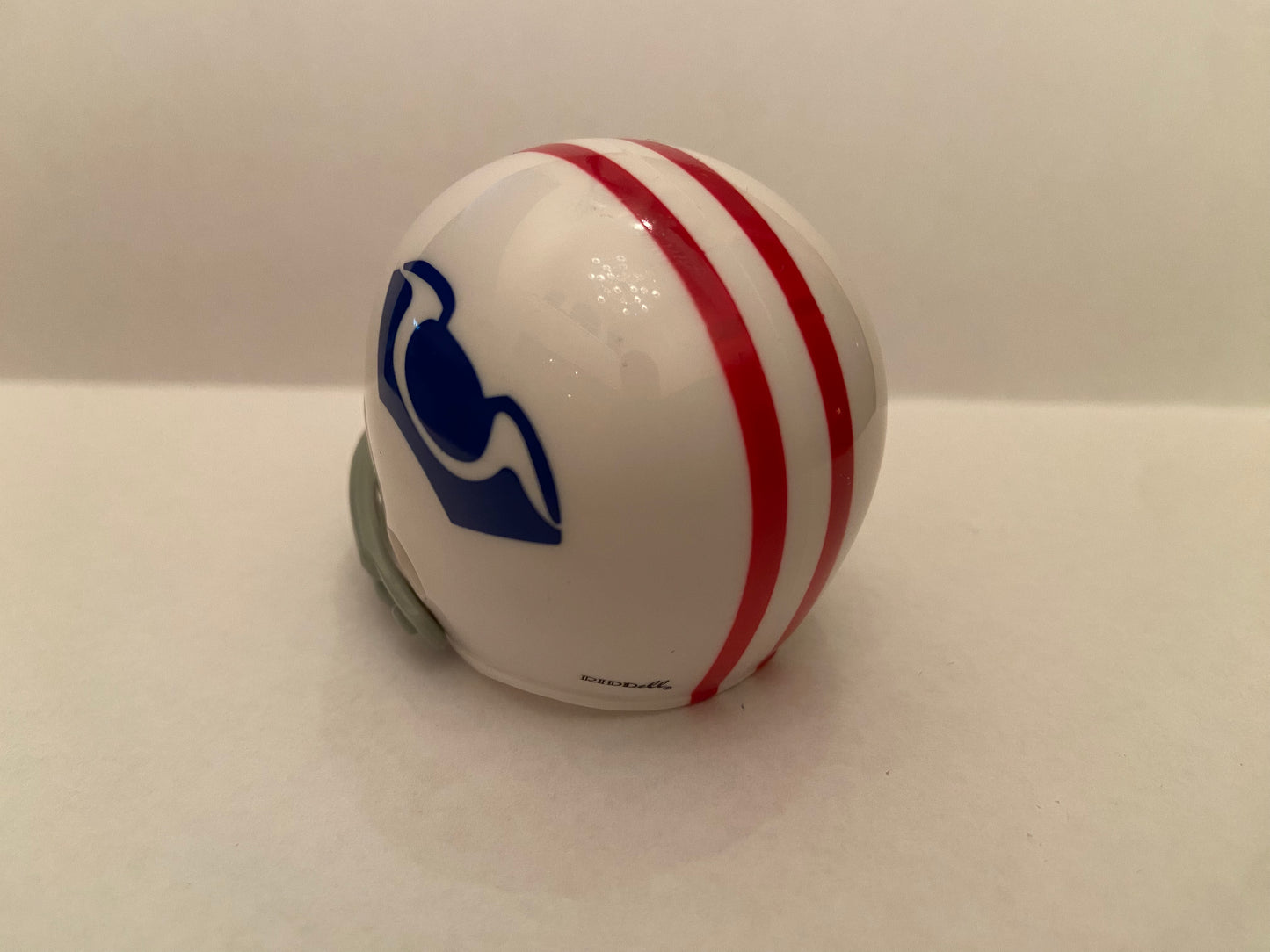 Boston Patriots 2-Bar RIddell NFL Pocket Pro 1960 Throwback WESTBROOKSPORTSCARDS