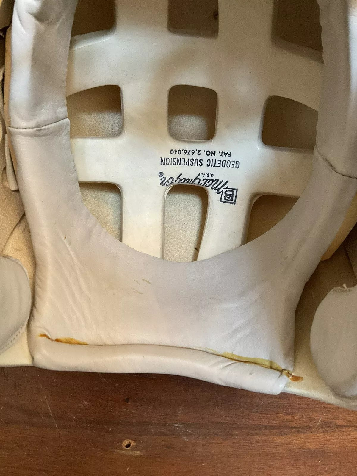 Minty MacGregor Authentic E77 Suspension Football Helmet Size 7 1/4 WESTBROOKSPORTSCARDS