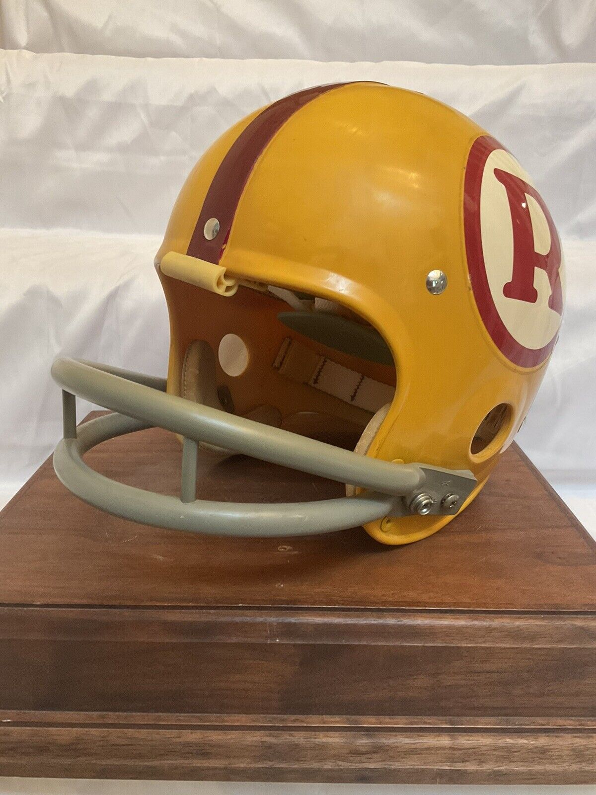 Original Riddell 1971 Washington Redskins Kra-Lite TK2 Game Football Helmet-Chris Hanburger  WESTBROOKSPORTSCARDS   