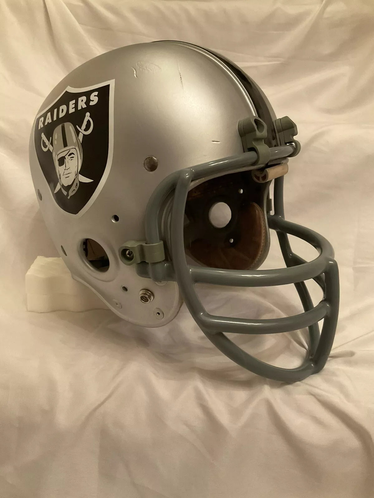 Original Vintage RIDDell Kra-Lite RK2 Suspension Football Helmet Oakland Raiders WESTBROOKSPORTSCARDS