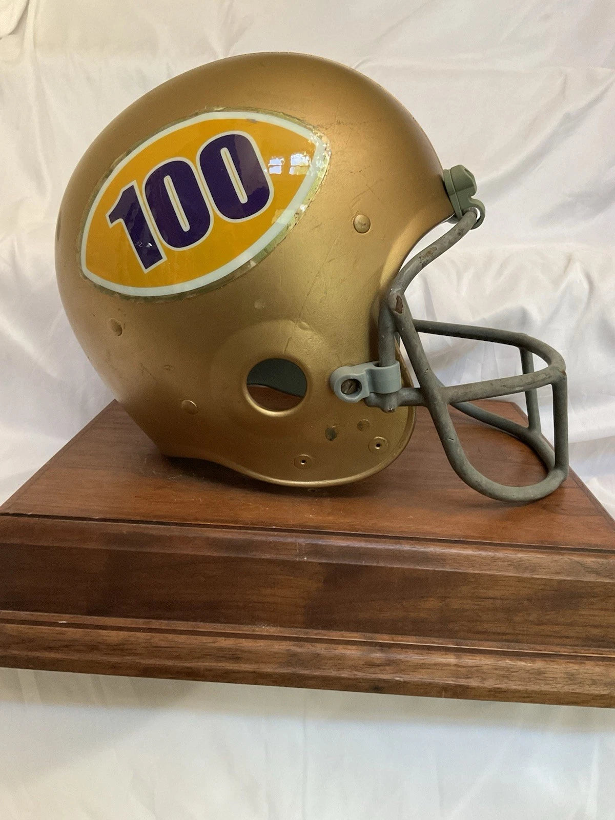 Vintage 1960s Game Used Suspension Football Helmet - Washington Huskies? WESTBROOKSPORTSCARDS