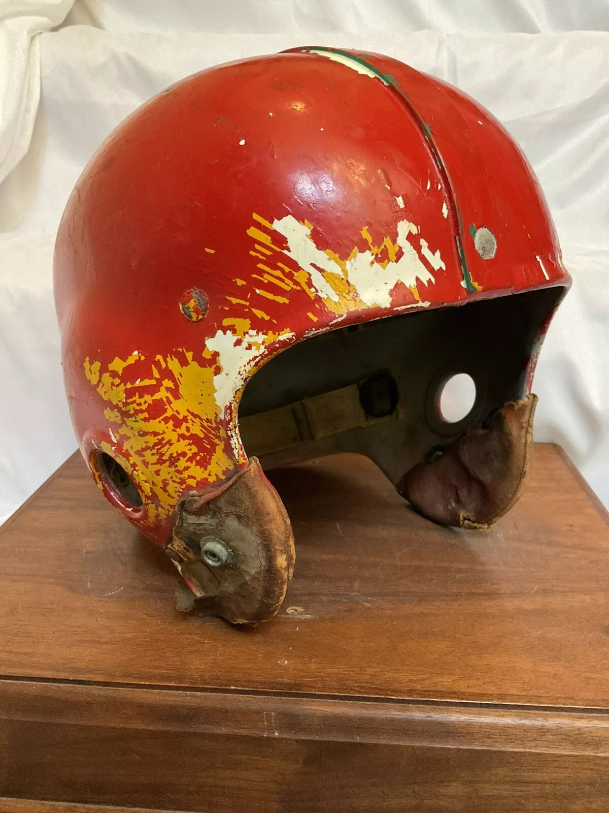 Vintage Original 1950s Riddell RT2 Football Helmet WESTBROOKSPORTSCARDS