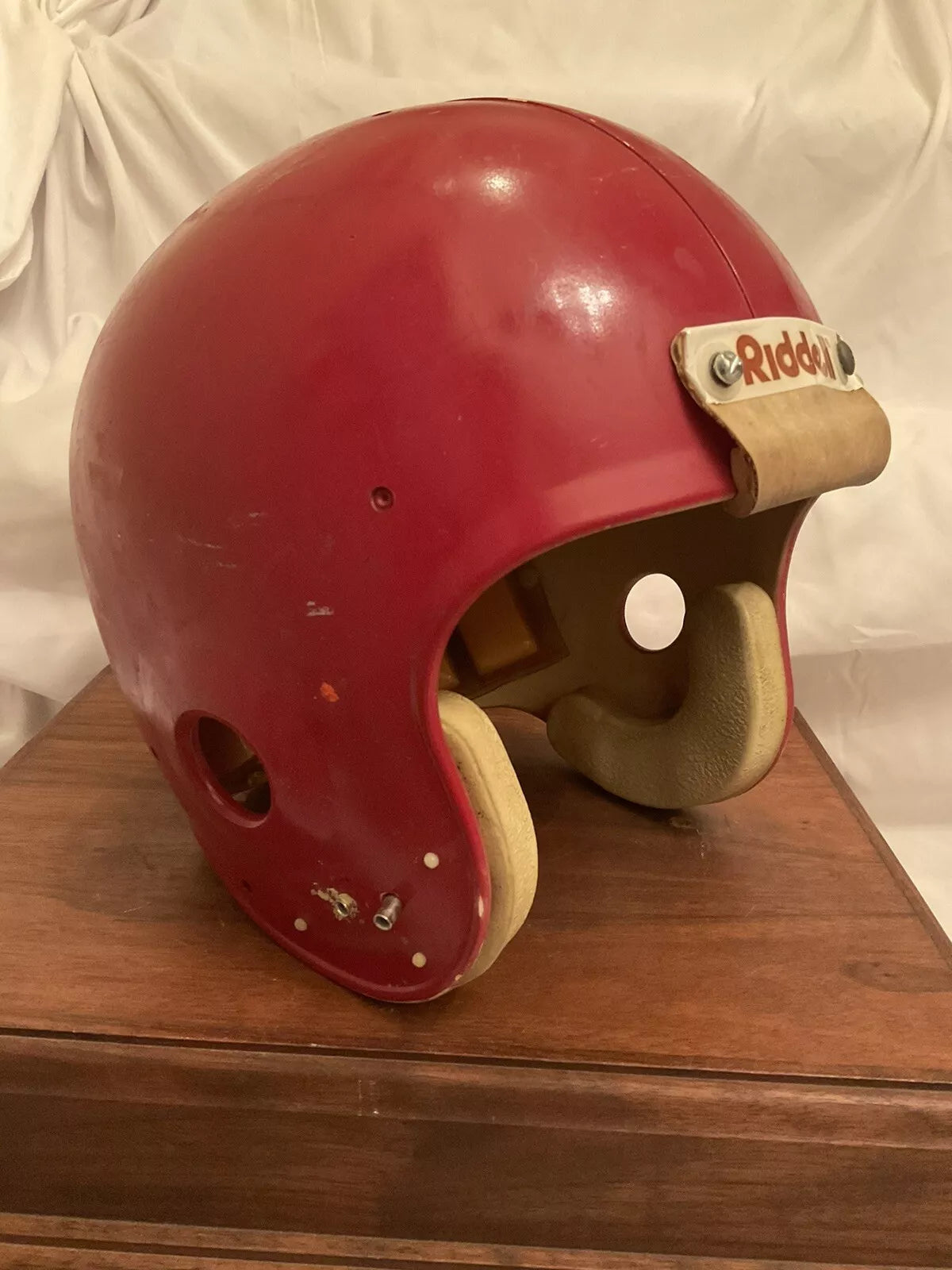Vintage Original Riddell PAC44 1980 White Football Helmet Red Paint WESTBROOKSPORTSCARDS