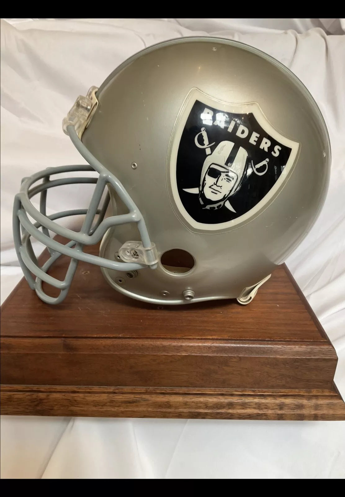 Vintage Riddell VSR-1 Oakland Raiders Game Football Helmet JOP-DW Facemask WESTBROOKSPORTSCARDS