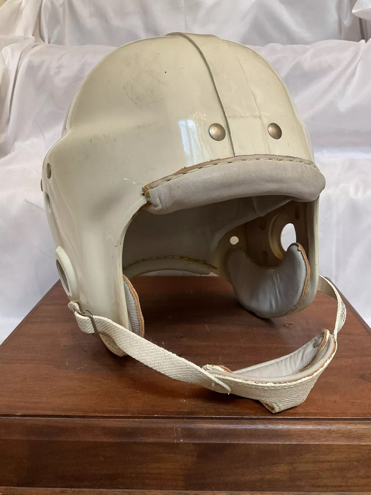 Minty MacGregor Authentic E77 Suspension Football Helmet Size 7 1/4 WESTBROOKSPORTSCARDS