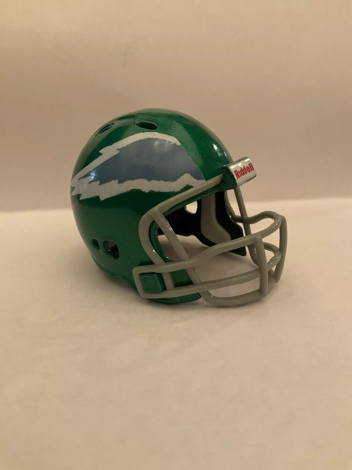 Philadelphia Eagles Kelly Green Custom Riddell Throwback Pocket Pro Helmet WESTBROOKSPORTSCARDS