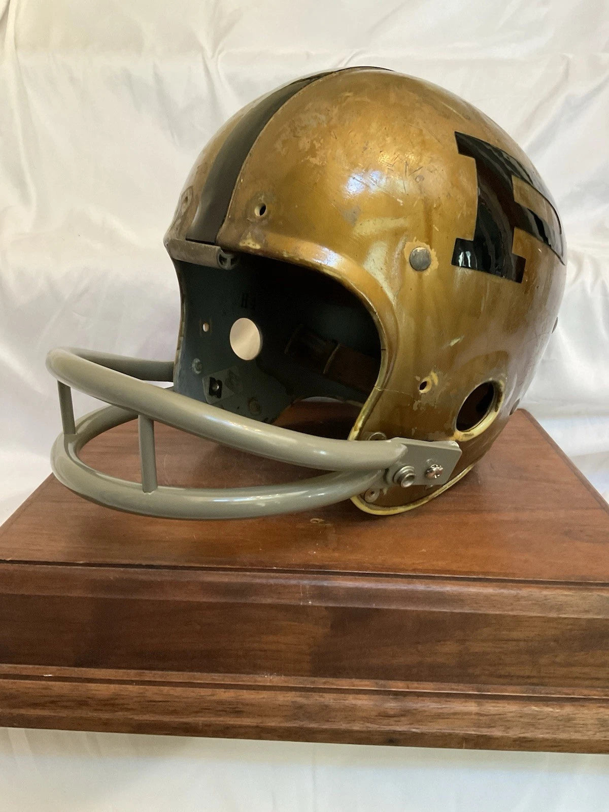 Vintage Game Used Riddell TK5 Kra-Lite Football Helmet Purdue Boilermakers? WESTBROOKSPORTSCARDS