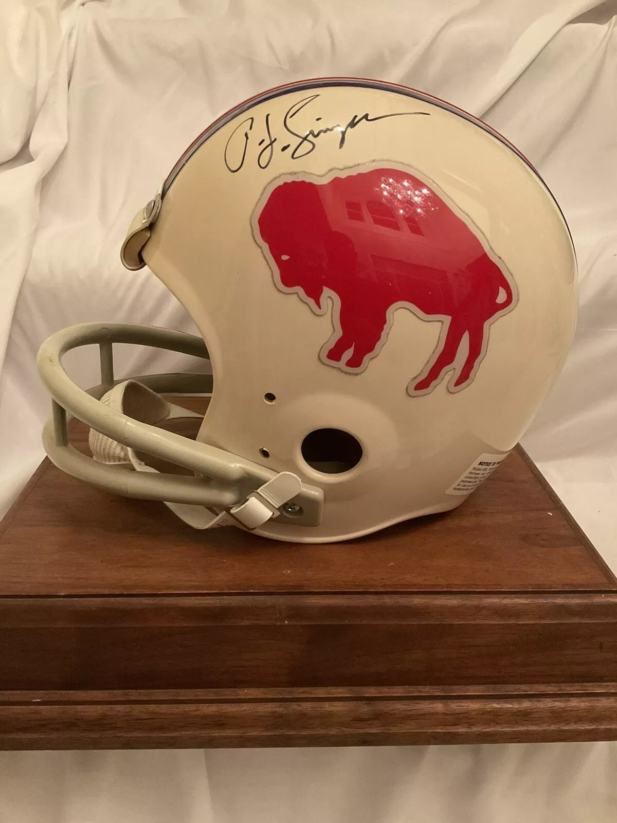 O.J. Simpson Autographed Buffalo Bills Riddell Replica Full Size Footb WESTBROOKSPORTSCARDS O.J. Simpson Autographed Buffalo Bills Riddell Replica Full Size Footb WESTBROOKSPORTSCARDS