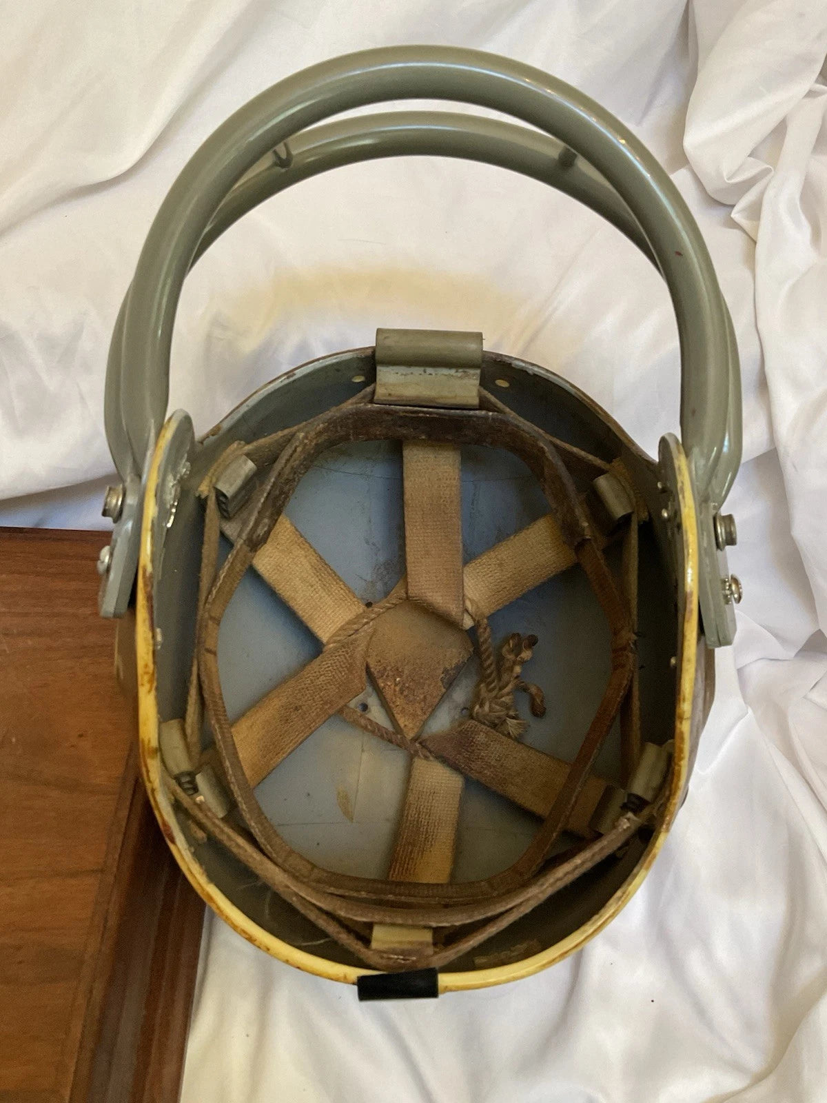 Vintage Game Used Riddell TK5 Kra-Lite Football Helmet Purdue Boilermakers? WESTBROOKSPORTSCARDS