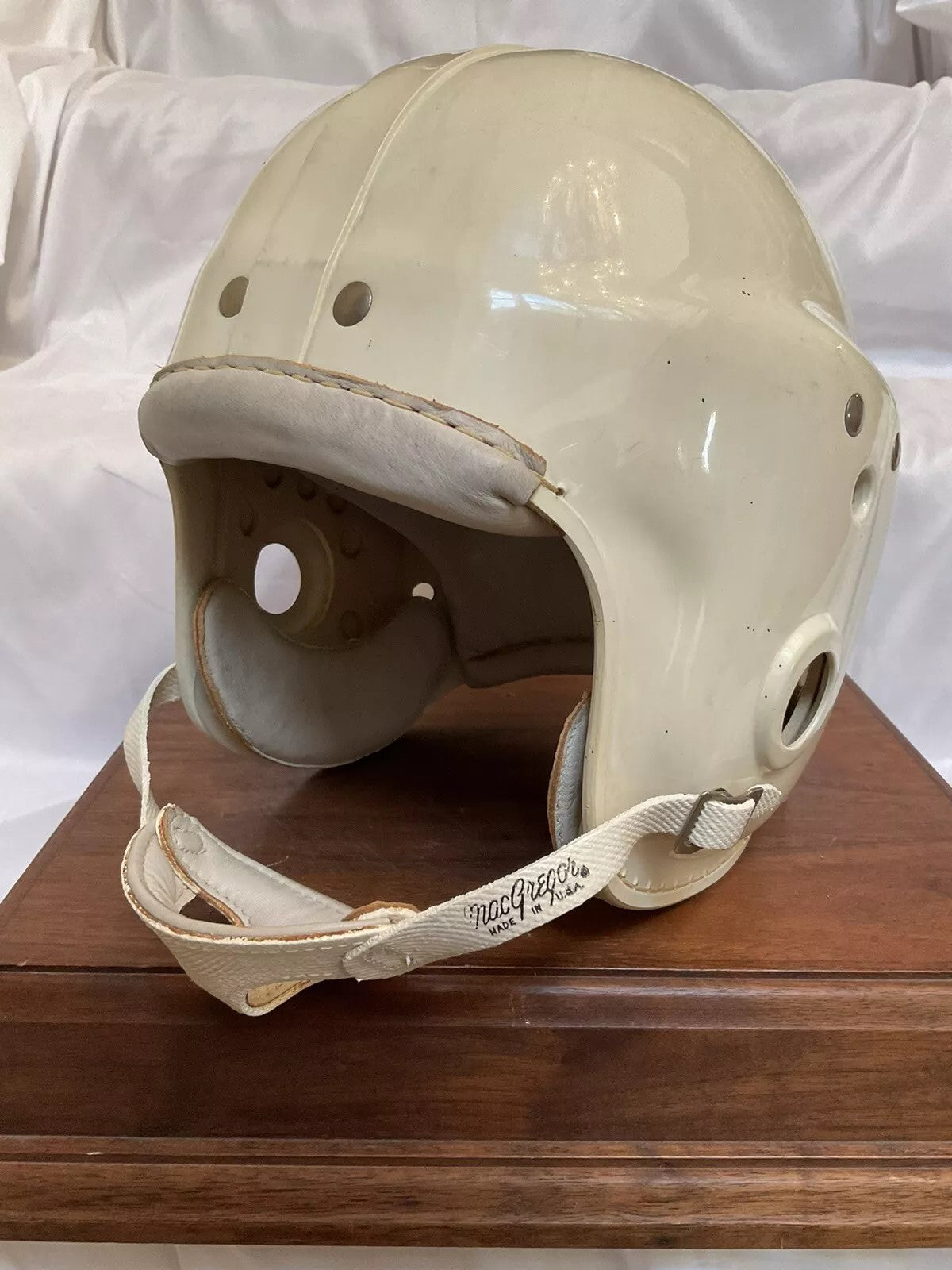 Minty MacGregor Authentic E77 Suspension Football Helmet Size 7 1/4 WESTBROOKSPORTSCARDS