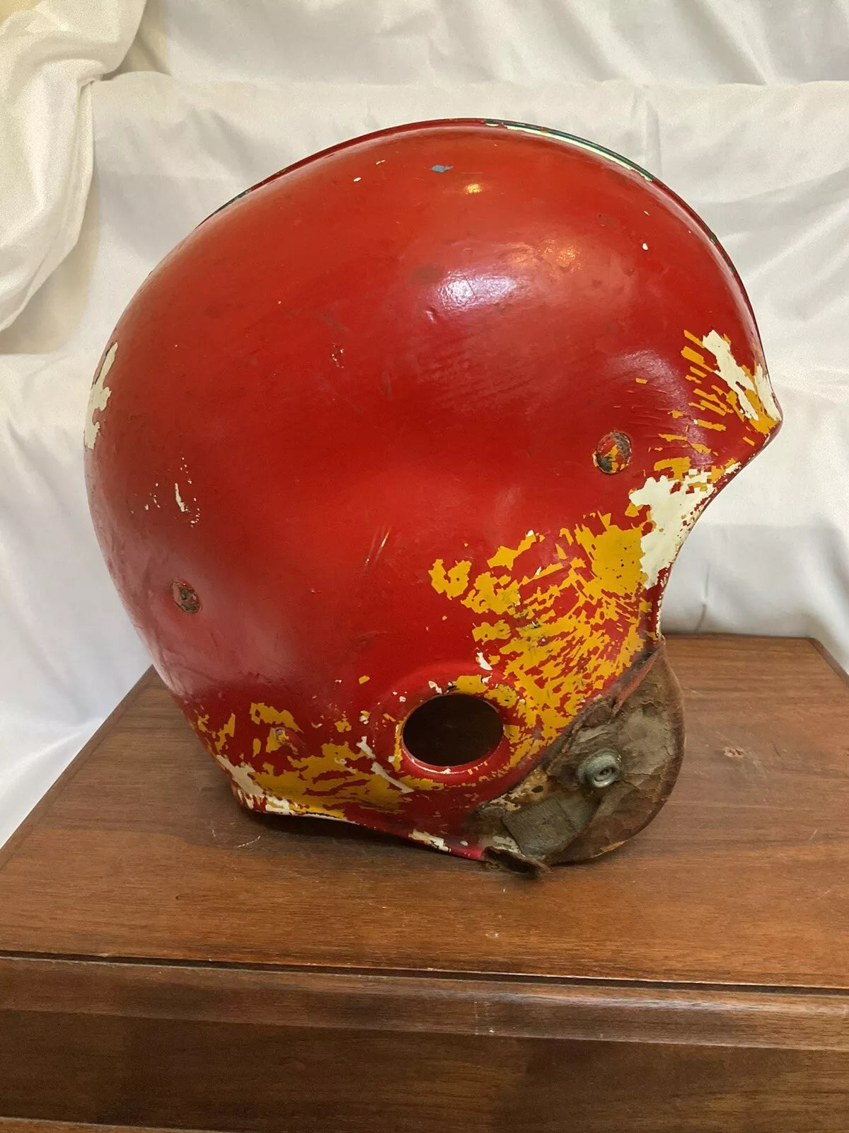 Vintage Original 1950s Riddell RT2 Football Helmet WESTBROOKSPORTSCARDS