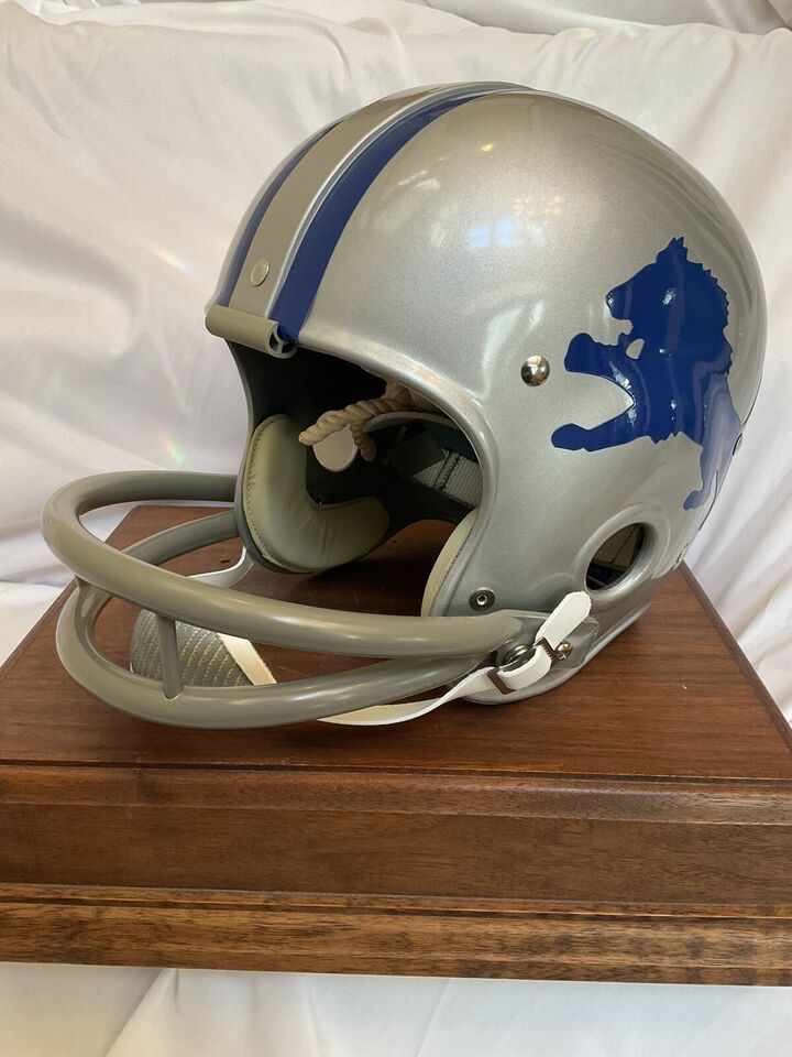 Riddell Kra-Lite RK2 Football Helmet 1967 Detroit Lions Lou Creekmur Autographed  WESTBROOKSPORTSCARDS   