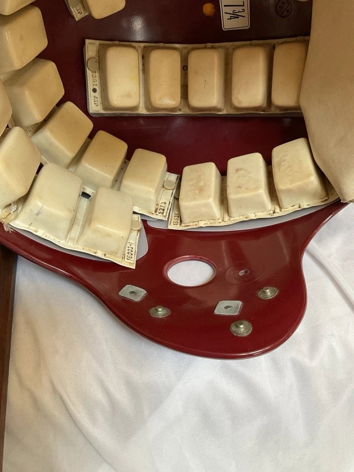 Washington Redskins Game Used Riddell WD-1 Football Helmet Rare XL Size 7 3/4 WESTBROOKSPORTSCARDS
