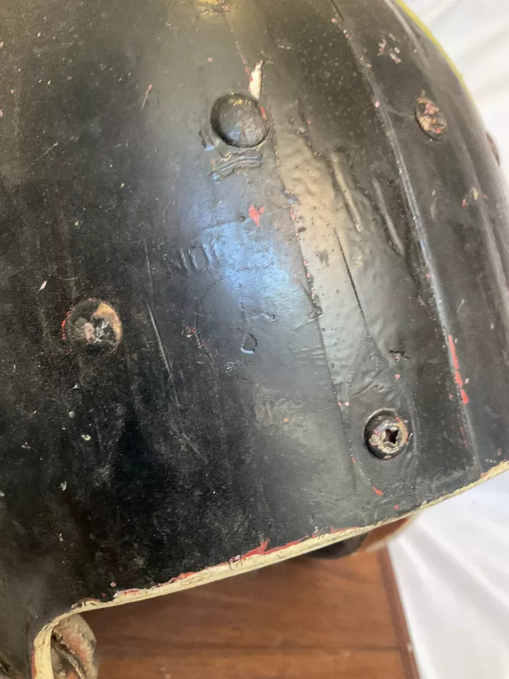 Original Vintage Wilson F2000 Football Helmet Chicago Bears WESTBROOKSPORTSCARDS