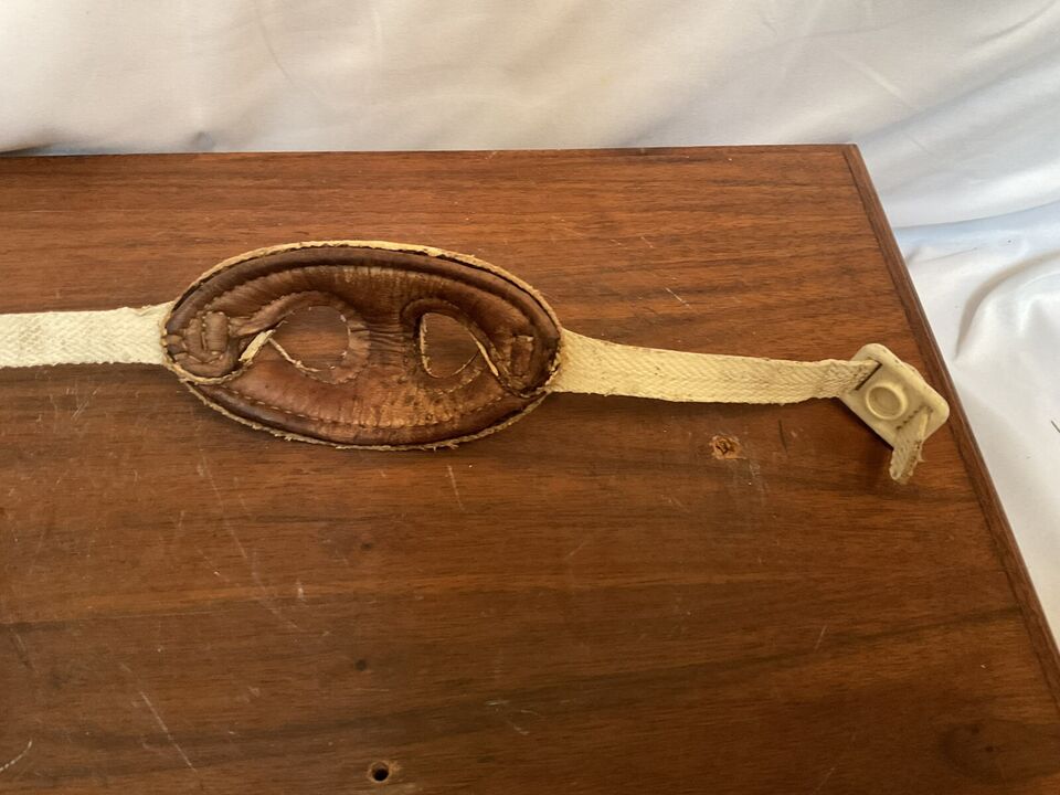 1960s MacGregor E58 Football Helmet Leather Chin Strap Pliable Condition  WESTBROOKSPORTSCARDS