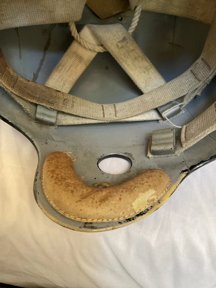Riddell Kra-Lite TK5 Used Cracked Early 60s Suspension Football Helmet Size7 3/8 WESTBROOKSPORTSCARDS