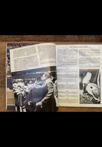 Bob Hayes Autographed 1980 Dallas Cowboys First Edition Blue Book Media Guide Sports Mem, Cards & Fan Shop:Autographs-Original:Football-NFL:Other Autographed NFL Items WESTBROOKSPORTSCARDS