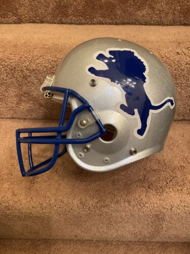 Authentic Vintage Detroit Lions Schutt Size Medium Football Helmet 2010 Sports Mem, Cards & Fan Shop:Game Used Memorabilia:Football-NFL:Helmet WESTBROOKSPORTSCARDS