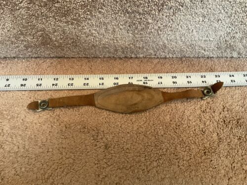 1940s-1950s Leather Football Helmet Chin Strap Nice Condition Sporting Goods:Team Sports:Football:Clothing, Shoes & Accessories:Helmets & Hats Riddell