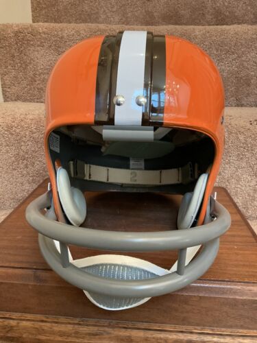 RK4 Husky Vintage Style Football Helmet 1960 Cleveland Browns Jim Brown Sports Mem, Cards & Fan Shop:Game Used Memorabilia:Football-NFL:Helmet WESTBROOKSPORTSCARDS   