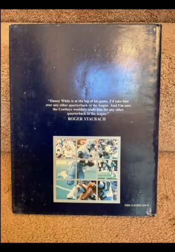 Tony Dorsett Autographed 1982 Dallas Cowboys Blue Book III Media Guide Fan Book Sports Mem, Cards & Fan Shop:Autographs-Original:Football-NFL:Other Autographed NFL Items WESTBROOKSPORTSCARDS