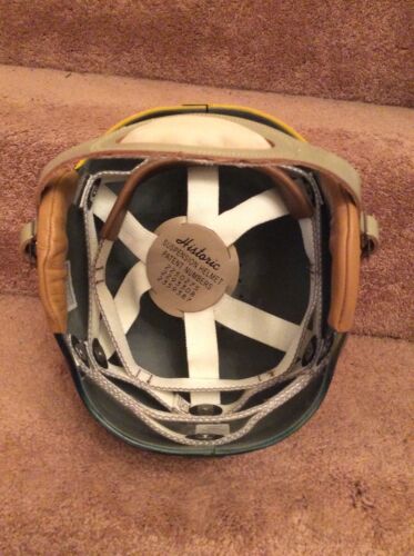 Michigan Wolverines 1947 National Champions Throwback RT Style Football Helmet Sports Mem, Cards & Fan Shop:Fan Apparel & Souvenirs:College-NCAA WESTBROOKSPORTSCARDS
