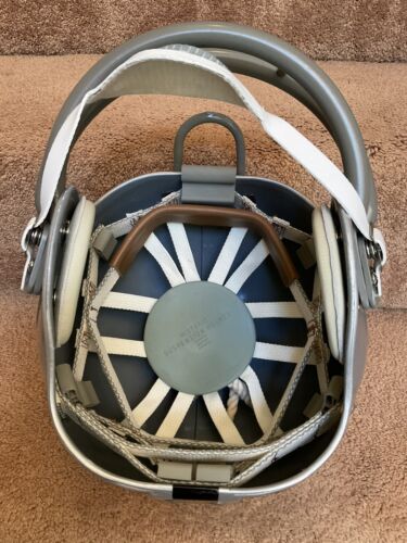 RK2 Husky Vintage Style Football Helmet 1968 Oakland Raiders Jim Otto Sports Mem, Cards & Fan Shop:Game Used Memorabilia:Football-NFL:Helmet WESTBROOKSPORTSCARDS