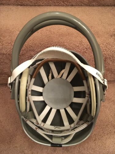 Riddell Kra-Lite RK2 Suspension 1967 Oakland Raiders Football Helmet- Lamonica Sports Mem, Cards & Fan Shop:Fan Apparel & Souvenirs:Football-NFL Riddell