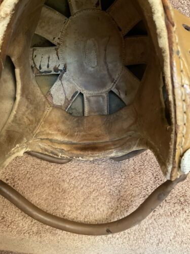 MacGregor Authentic H612 Leather Suspension Football Helmet Notre Dame Irish Sports Mem, Cards & Fan Shop:Fan Apparel & Souvenirs:Football-NFL MacGregor
