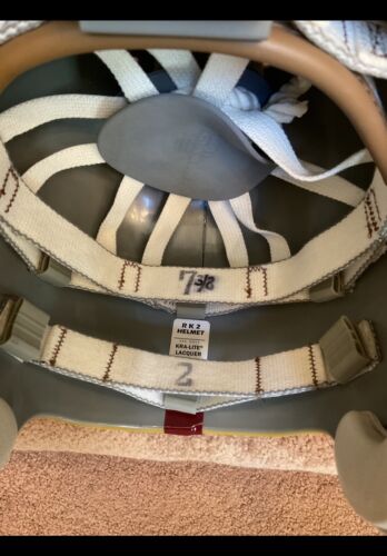 Riddell Kra-Lite RK2 Football Helmet 1971 Washington Redskins Lombardi R Decal Sports Mem, Cards & Fan Shop:Fan Apparel & Souvenirs:Football-NFL Riddell