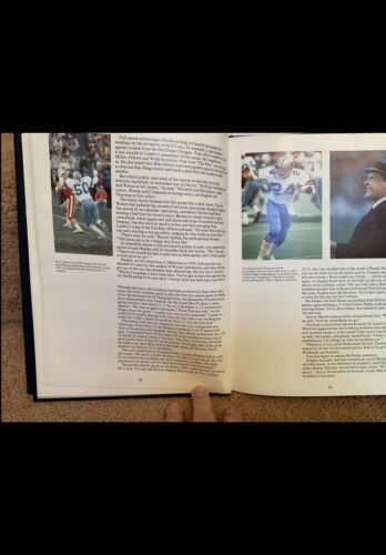 Tony Dorsett Autographed 1982 Dallas Cowboys Blue Book III Media Guide Fan Book Sports Mem, Cards & Fan Shop:Autographs-Original:Football-NFL:Other Autographed NFL Items WESTBROOKSPORTSCARDS