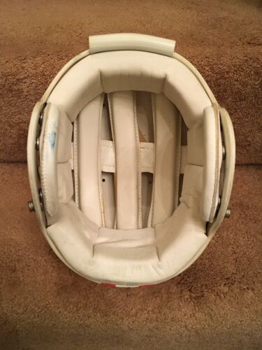 Vintage Wilson F2000 Suspension Football Helmet Boston Patriots - RARE Sports Mem, Cards & Fan Shop:Fan Apparel & Souvenirs:Football-NFL Riddell