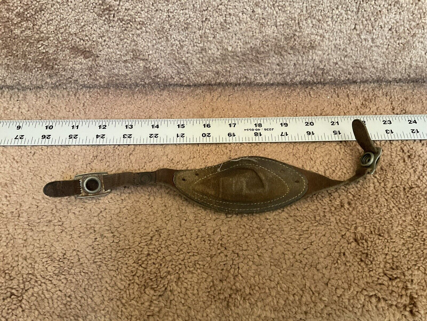 1940s-1950s Leather Football Helmet Chin Strap -Good Condition Sporting Goods:Team Sports:Football:Clothing, Shoes & Accessories:Helmets & Hats Riddell