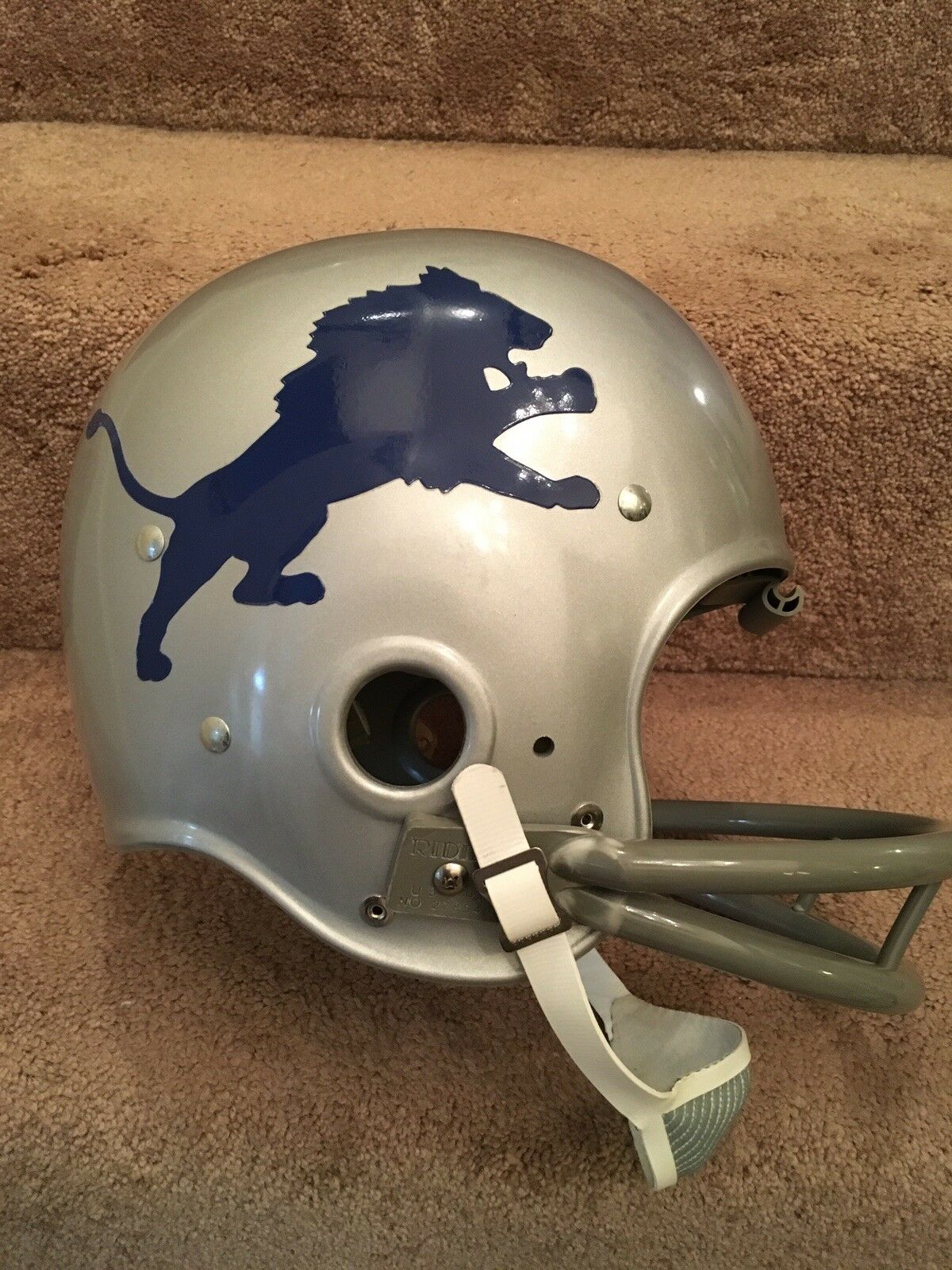 Riddell Classic RK Pro Line Throwback Helmets: Riddell Kra-Lite RK2 Suspension Football Helmet 1969 Detroit Lions Lem Barney WESTBROOKSPORTSCARDS