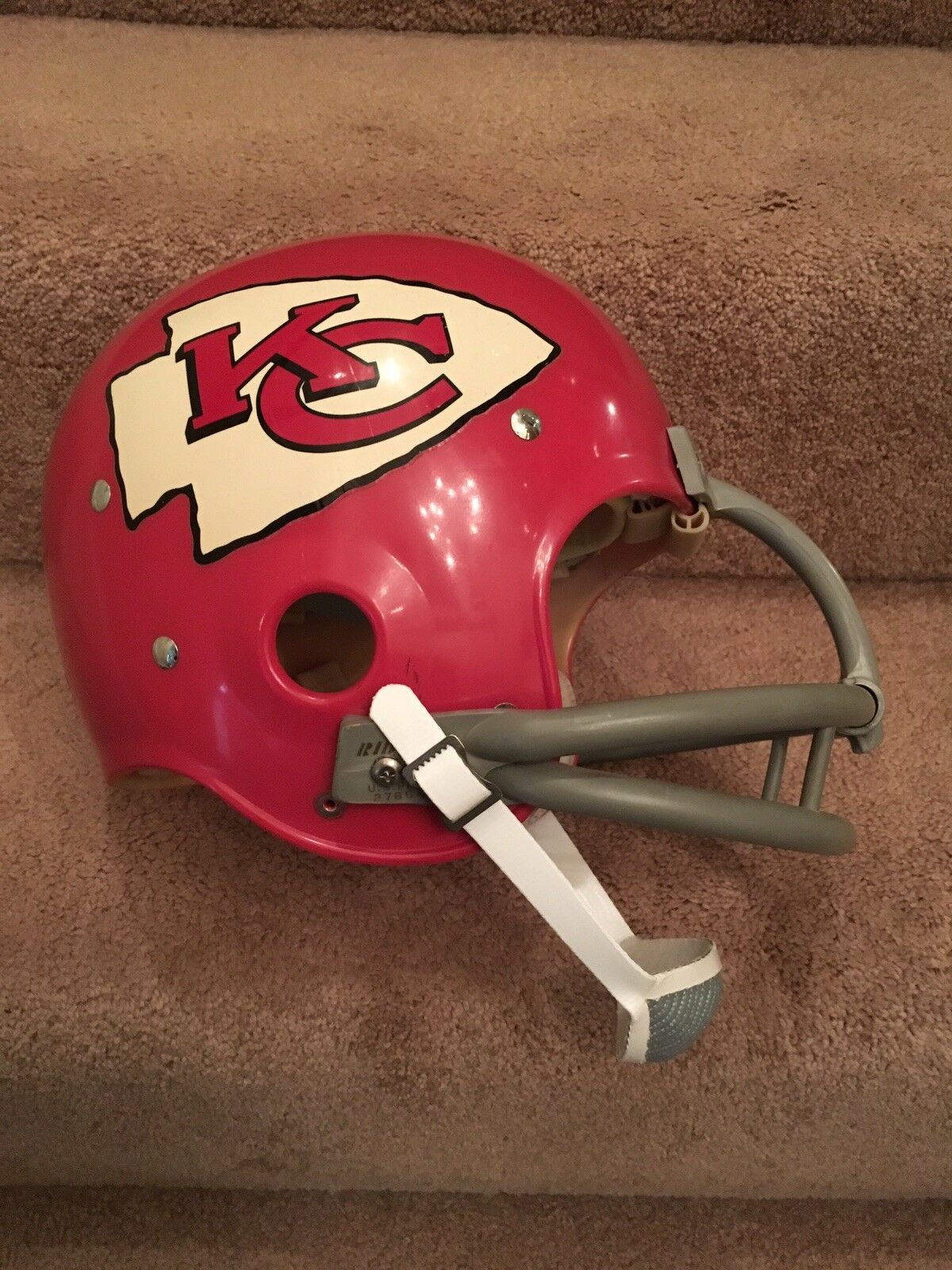 Original Authentic Vintage NFL Riddell Kra-Lite Game Football Helmets circa 1960-1970: Riddell Kra-Lite TK2 Suspension Football Helmet-1972 Kansas City Chiefs Garrett WESTBROOKSPORTSCARDS