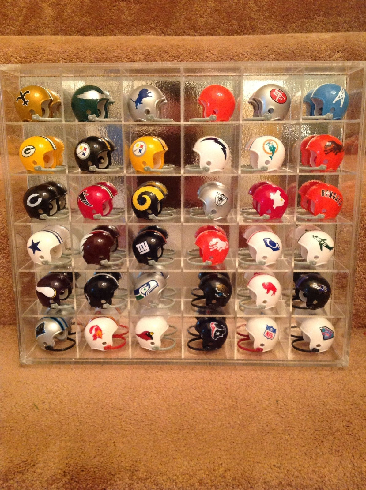 Riddell Custom Single-bar Pocket Pro Helmet Throwback Set (DISPLAY CASE NOT INCLUDED)  WESTBROOKSPORTSCARDS