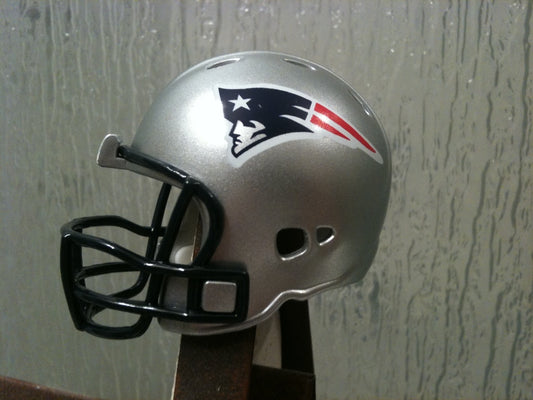 New England Patriots Revolution Riddell NFL Pocket Pro Helmet (Alternate Navy mask)  WESTBROOKSPORTSCARDS