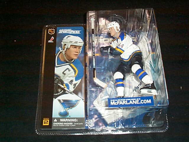 McFarlane Hockey Sports Picks Figurines: Chris Pronger McFarlane Sports Picks  WESTBROOKSPORTSCARDS   