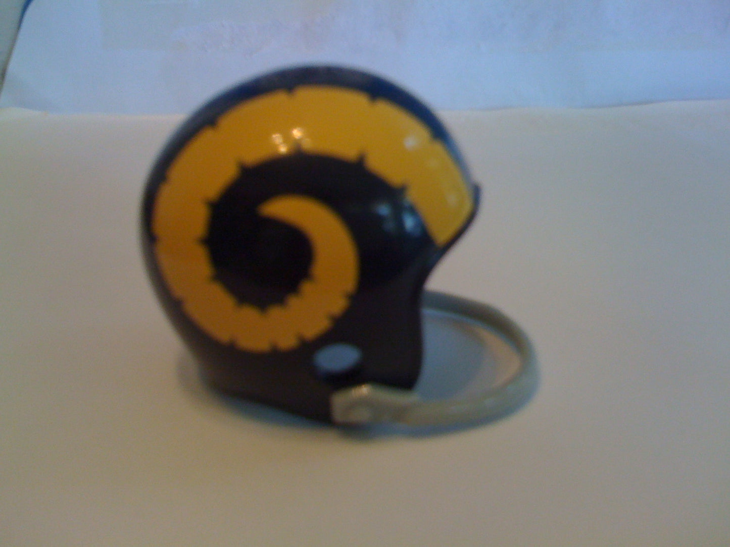 Los Angeles Rams Riddell NFL Single-Bar Pocket Pro Helmet 1949 Custom Throwback (Gold Horns) WESTBROOKSPORTSCARDS