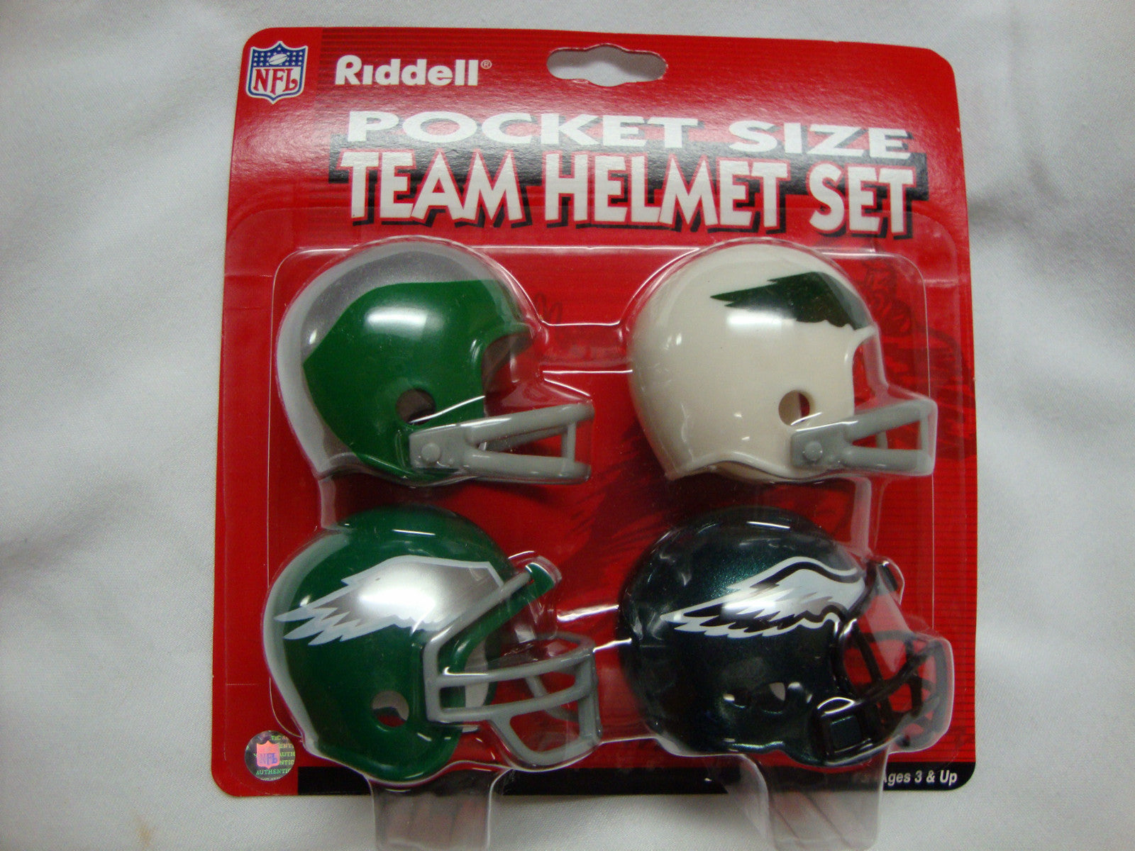 Pocket clearance size helmets